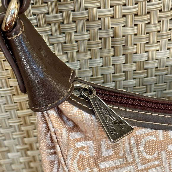 🌟HP🌟VTG 2000s Liz Claiborne Small Monogrammed Beige Fabric & Faux Leather Hobo - Picture 2 of 11